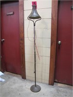 Vintage metal adjustable floor lamp extends to 72"