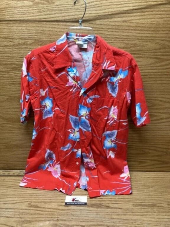 Vintage Hawaiian shirt size medium