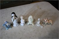 Figurines