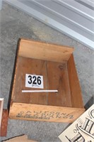 Wooden California Fruit Exchange Box (U235B)