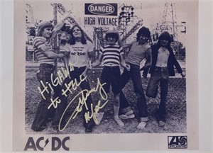 Autograph AC/DC Photo