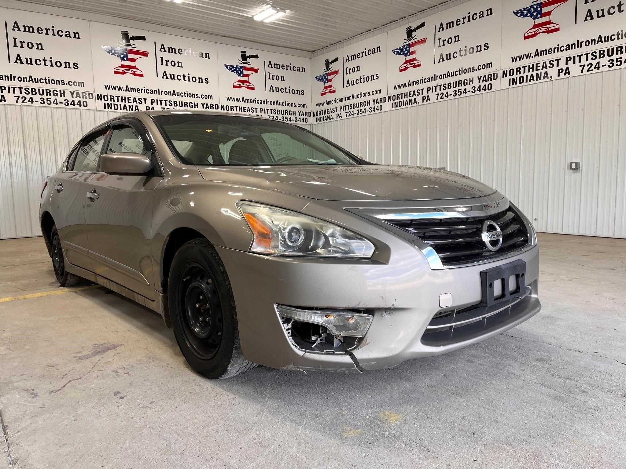 2013 Nissan Altima S Sedan-Titled- NO RESERVE