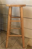 29” Natural Wooden Stool with 12” R Seat
