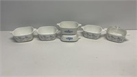 (6) vintage Corningware 700ml casserole dishes,