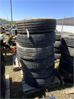 118) (8) 245/70R19.5 tires, (3) 225/70R19 tires