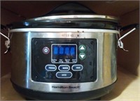 M - HAMILTON BEACH CROCK POT (K55)