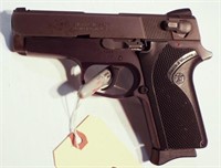 Smith & Wesson Mod 908, 9mm cal semi-auto Pistol