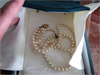 JOSTENS STERLING SILVER PEARL NECKLACE