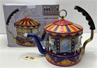 MKI Design Carousel Steam Driven Kettle w/ Box