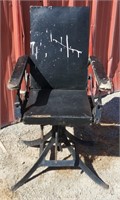 Late 1800s Cast Iron Dentist/Barber Chair
