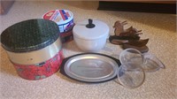 Kitchen Lot-tins, pot, strainers, hot plate, ducks