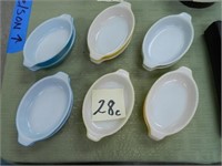 (12) Oval Design Pyrex Small Dishes (7")
