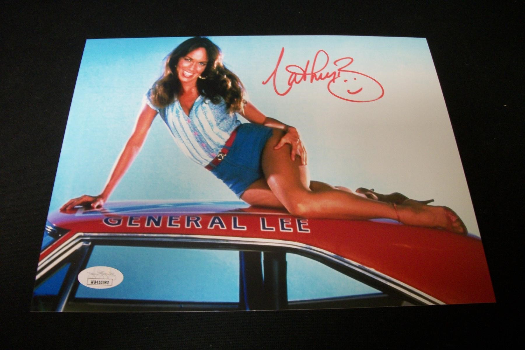 CATHERINE BACH SIGNED 8X10 PHOTO JSA COA