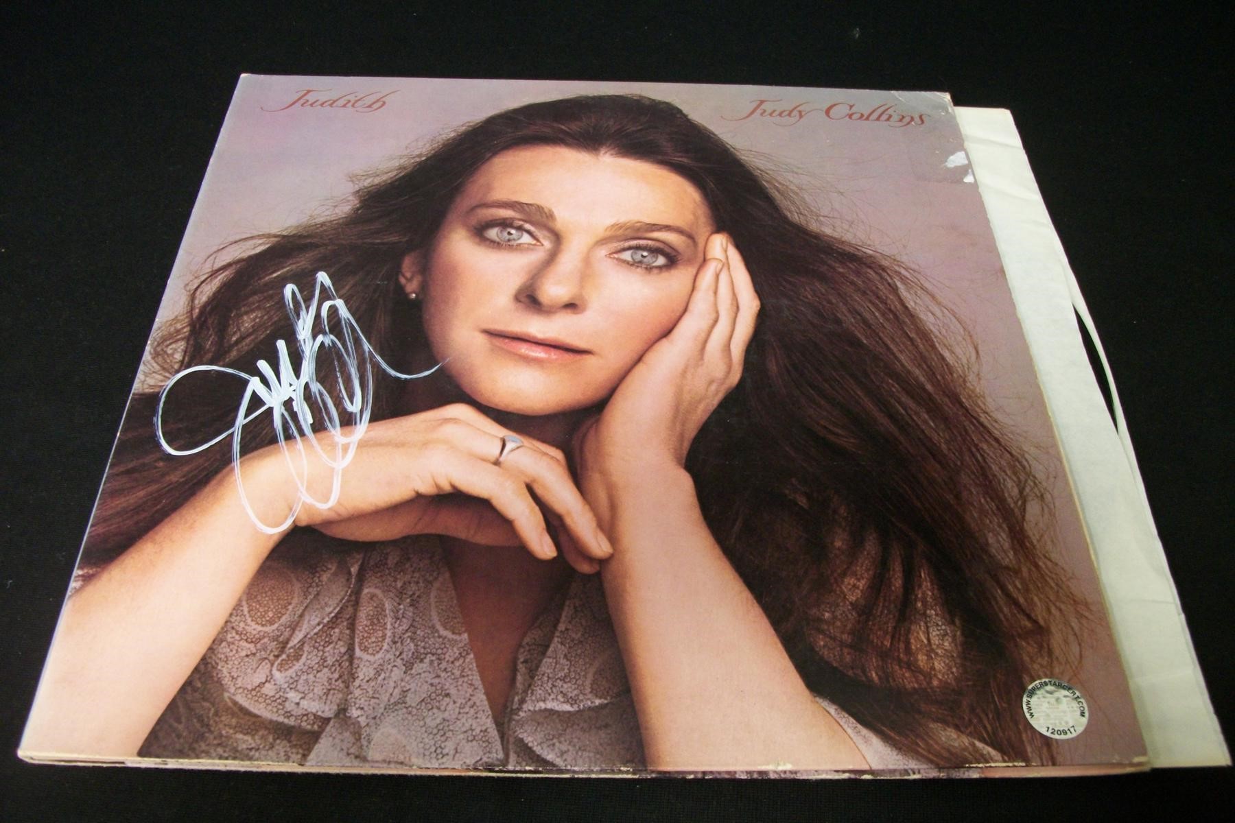 JUDY COLLINS SIGNED JUDITH ALBUM COVER COA