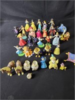 Vintage Disney Figurines (Cinderella Aladdin etc)