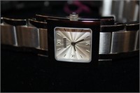 Ladies Stainless Steel authentic Gucci Watch,