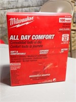 100 Milwaukee Ear Plug - NEW!