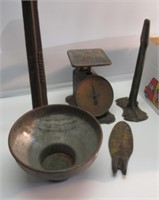 IRON COBLER SHOE FORMS-SCALE -FUNNEL.
