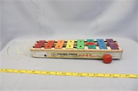 Vintage 1964 Fisher Price "Pull A Tune" wooden xye