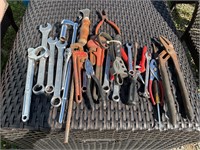 Assorted brand of tools