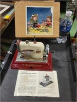 Comet Mini Sewing Machine w/ Box