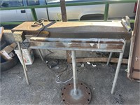 METAL GUIDE & METAL WORK TABLE