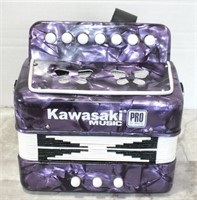 CHILDS KAWASAKI ACCORDION