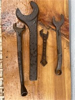 Antique tools, wrenches