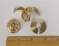 Avon Kingston & Faux Pearl Pins Brooches