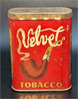 Vintage Velvet Tobacco Pocket Sized Tin