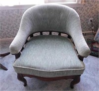 Ethan Allen upholstered barrel chair,