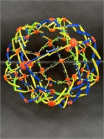 Plastic Colorful Expandable Ball Toy/Stress Relief