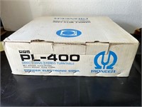 Vintage Pioneer PL - 400 Direct Drive Turntable.