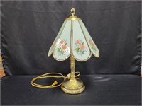 VINTAGE FLORAL GLASS SHADE TABLE LAMP