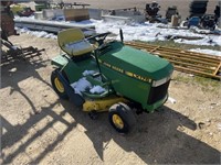 John Deere LX176 Lawn Mower
