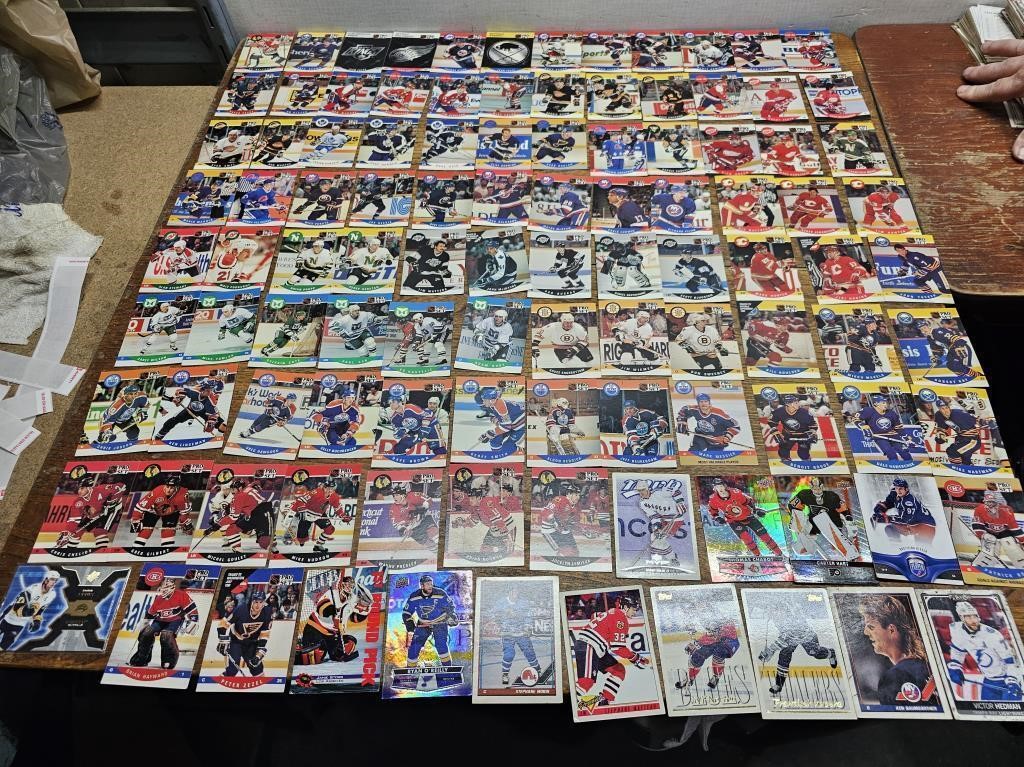 Vintage - Collector HOCKEY & BASBALL Cards NEW & Opened + Mo