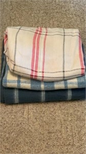 Lot Of 3  Blankets/throws