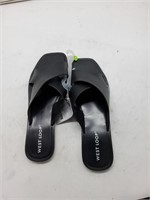 West loop black size 7/8 sandals