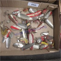 Assorted fish lures