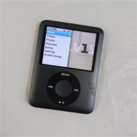 8GB 3rd Generation Apple Ipod Nano