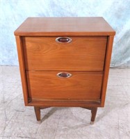 VINTAGE MID CENTURY 2 DRAWER NIGHTSTAND