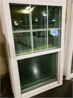 Lot of 5 single hung windows