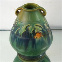 Roseville "Baneda" vase - rare green