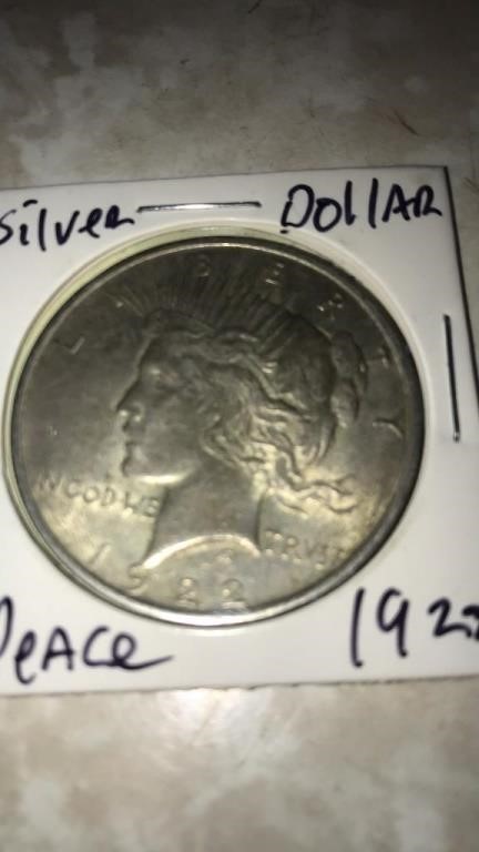 Silver Peace dollar 1922