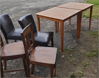 2 Tables , 4 Chairs