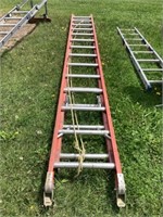 Kelle fiberglass extension ladder