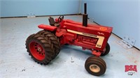 Die Cast IH 966 Tractor, 1/16 scale, 1/16 scale