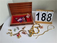 Jewelry Box of Costume Jewelry (Music Box)