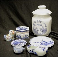 Quantity blue & white ceramic tableware