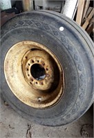 Goodyear Tire & Wheel 9.5L- 15  20MPH